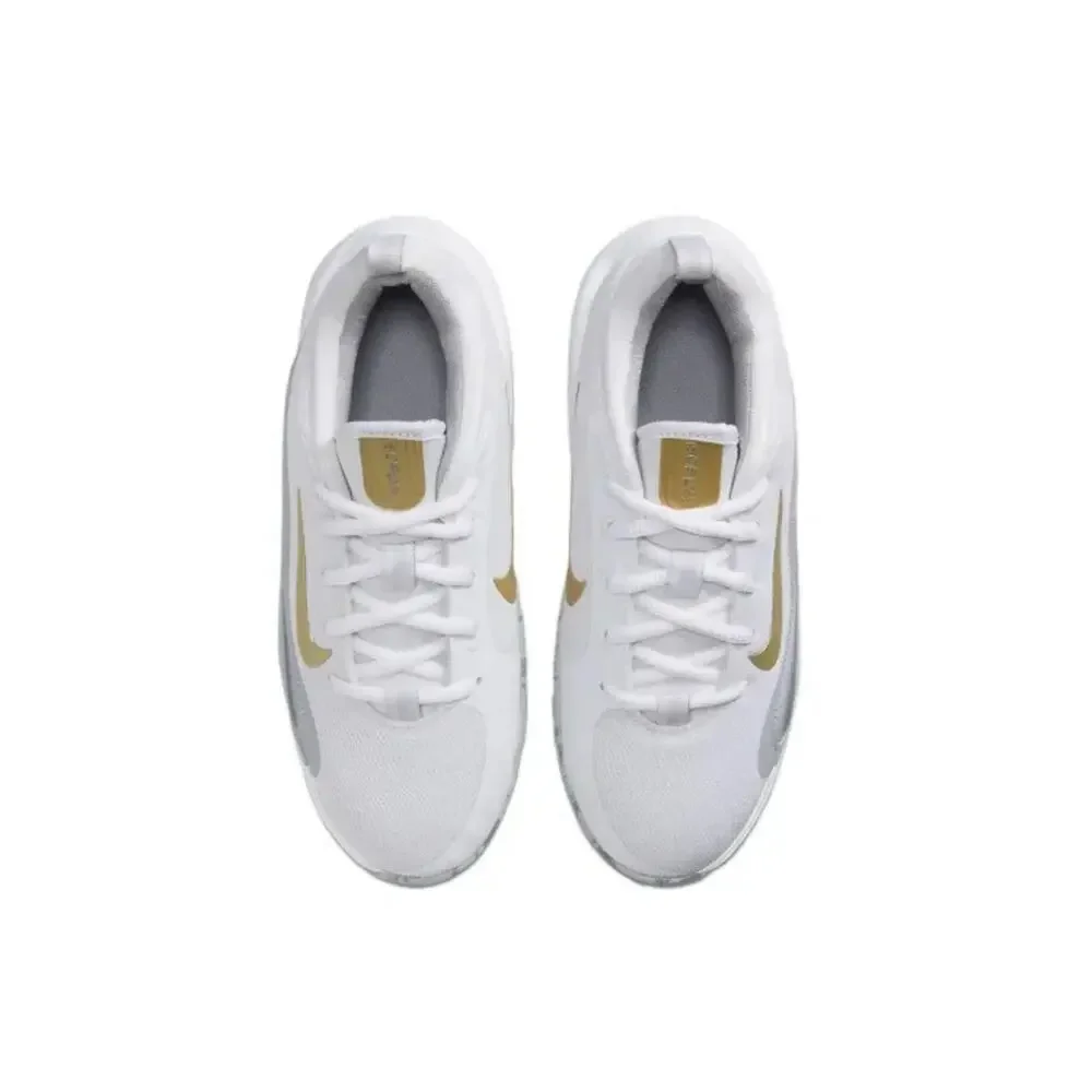 Youth 3 Nike IsoFly Baskeyball FN4384-100